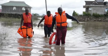 At least 70 people killed by flooding in Kenya as more rain is expected through the weekend