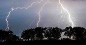 Lightning strike kills two farmers in Faridpur