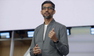 Google promises better privacy tools, smarter AI assistant
