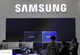 Tough times for chipmakers as Samsung warns of profit drop