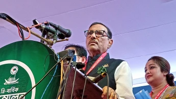BNP hiring people to attend their rallies: Quader