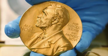 Swedish scientist Svante Pääbo wins Nobel in medicine for research on evolution