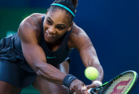 Serena Williams advances to Rogers Cup semifinals