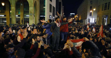Angry residents attack Lebanese municipality headquarters