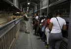 Asylum-seeking Mexicans are more prominent at US border