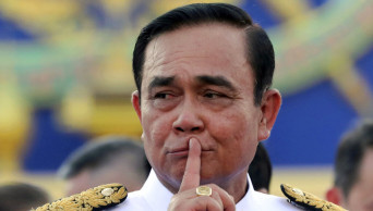 Thai prime minister not quitting for botching oath