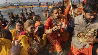 Noted Indian transgender activist shakes up Hindu festival