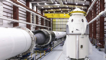SpaceX debuts new crew capsule in crucial test flight