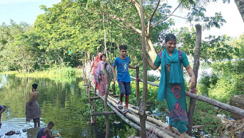 Rangamati people decry lack of concrete bridge over Kaptai Lake