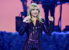Taylor Swift to receive artist of the decade award at AMAs