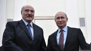 Presidents of Russia, Belarus talk over energy price dispute