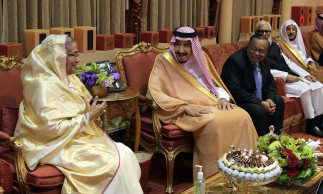 PM holds meeting with Saudi Crown Prince in Riyadh