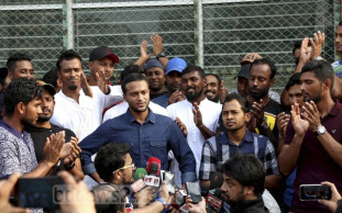 Cricketers sit with BCB over 13-point demand