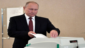 Moscow votes in protest-shadowed election