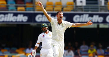 Australia wins 1st test by an innings and 5 runs v Pakistan