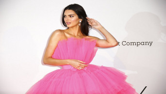 Jenner, Banderas, turn out for glitzy amfAR gala near Cannes