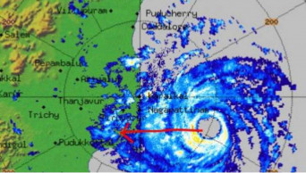 Cyclone damages homes, kills 10 in southern India
