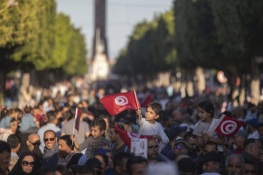 Tunisia chooses a president: media magnate or law professor