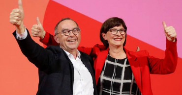German social democrats elect new leaders