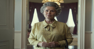 ‘The Crown’ pauses production because of queen’s death