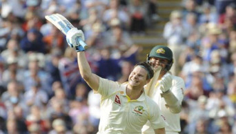 Smith returns with 144 to rescue Australia in 1st Ashes test