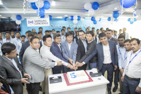 Samsung celebrates 5 yrs service excellence with FSL