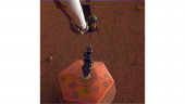 Mars lander sets quake monitor on planet's red surface