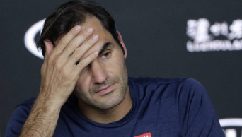 Federer, 37, shocked by Tsitsipas, 20, at Australian Open