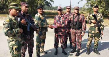 BGB exchanges greetings with BSF along Hili border on Victory Day
