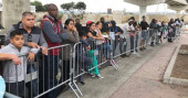 Ruling backs asylum seekers at border prior to policy shift