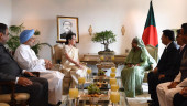 Congress chief Sonia meets PM Hasina