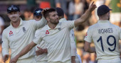 England on course to clinch series, SAfrica reeling at 88-6