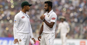 Kolkata Test: Bangladesh resume batting on 3rd day
