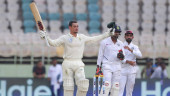 Centuries for Elgar, De Kock as SA fights back against India