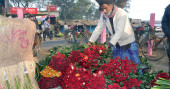 High season for flower sale: Jashore florists eye Tk 70cr business