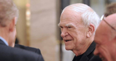 Author Milan Kundera has Czech citizenship restored