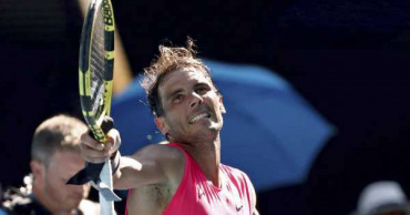 Improved Nadal makes foe feel 'powerless' at Australian Open