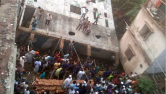 Schoolboy killed, 7 injured in Narayanganj building collapse