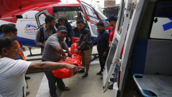 3 killed, 4 injured in Nepal plane crash near Mount Everest