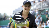 Tennis greats applaud Barty's rise to No. 1