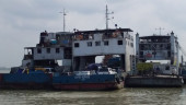 Shimulia-Kathalbari ferry services resume after 8 hrs