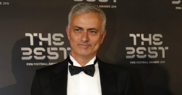 Mourinho back in English soccer as Tottenham manager