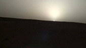 NASA's InSight lander captures sunrise, sunset on Mars