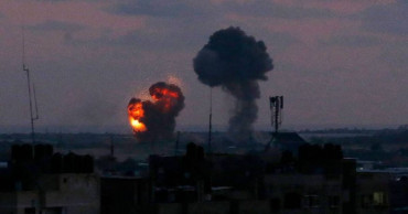 Israeli aircraft strike Hamas sites in Gaza after 3 rockets