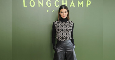 Kaia Gerber, Kendall Jenner shine at Longchamp show