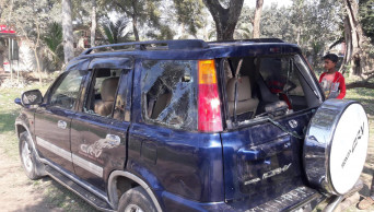 JOF candidate Abu Sayeed’s motorcade attacked in Pabna; 4 injured