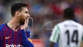 Barcelona loses 4-3 to Betis despite 2 goals by Messi