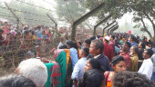 Souls reunite on Indo-Bangla border in Thakurgaon