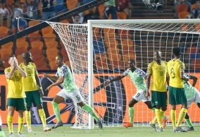 Nigeria, Senegal in African Cup semis; VAR in spotlight