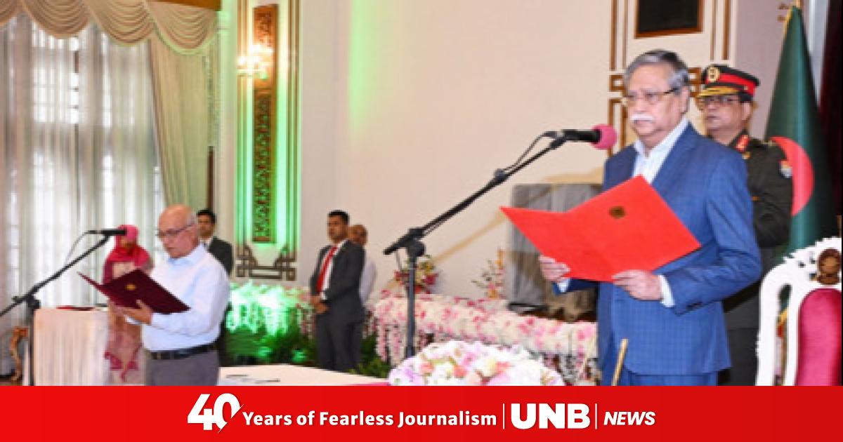 Adviser Farooq-e-Azam given charge of Liberation War Affairs Ministry